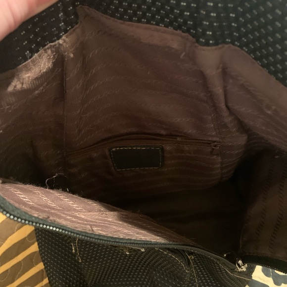 Sale!!! Sale!!!!PRADA CROSSOVER BAG BLACK Genuine!! Authentic - Picture 4 of 16